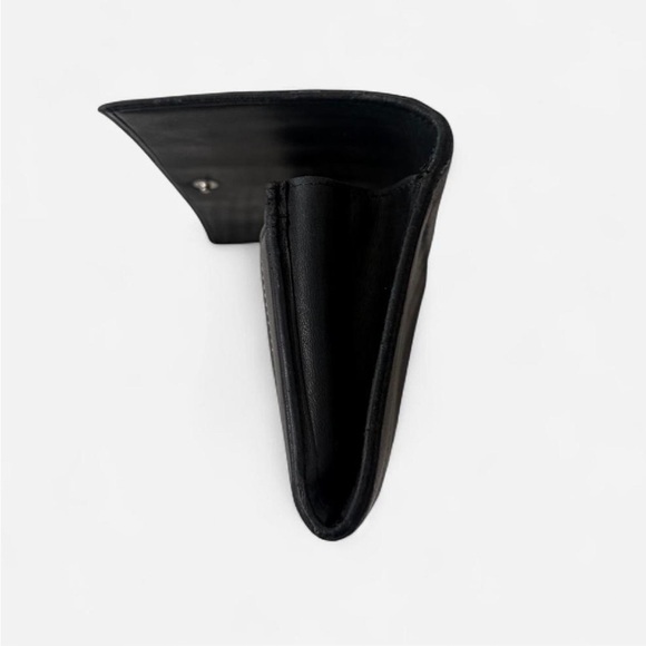 Vintage Chanel Quilted Lambskin Bifold Wallet - Picture 7 of 8